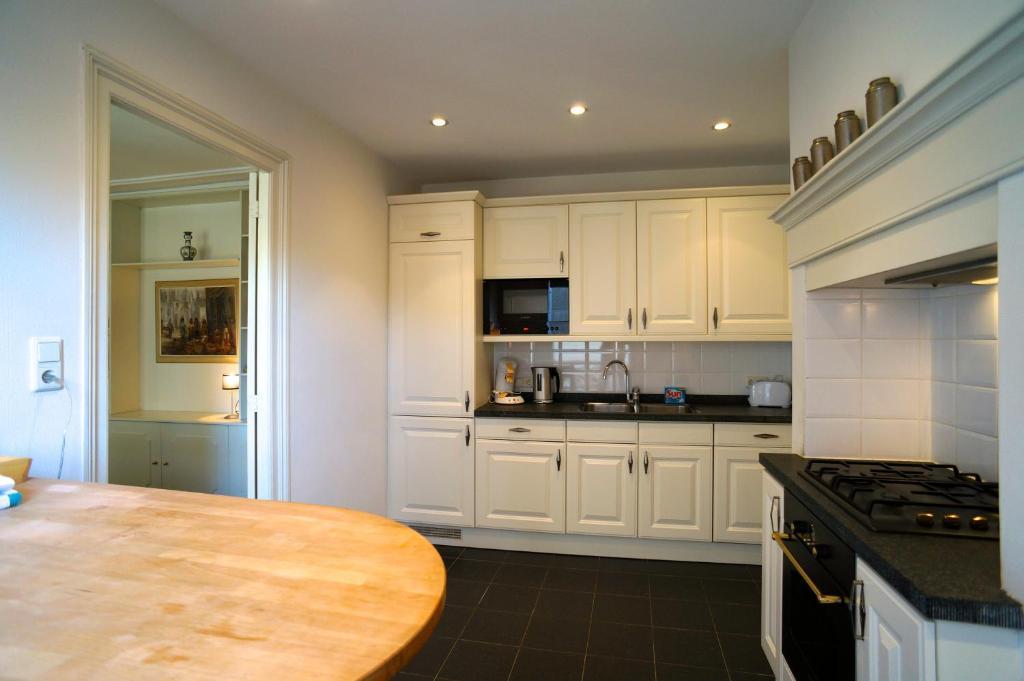 האג Stayci Serviced Apartments Noordeinde חדר תמונה
